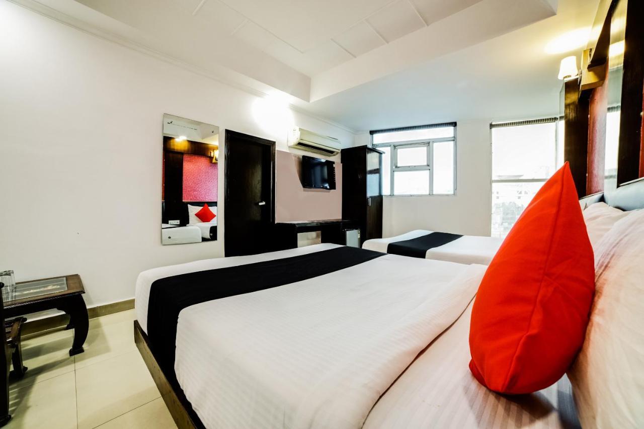 Capital O 6408 Hotel Delhi Heart 新德里 外观 照片