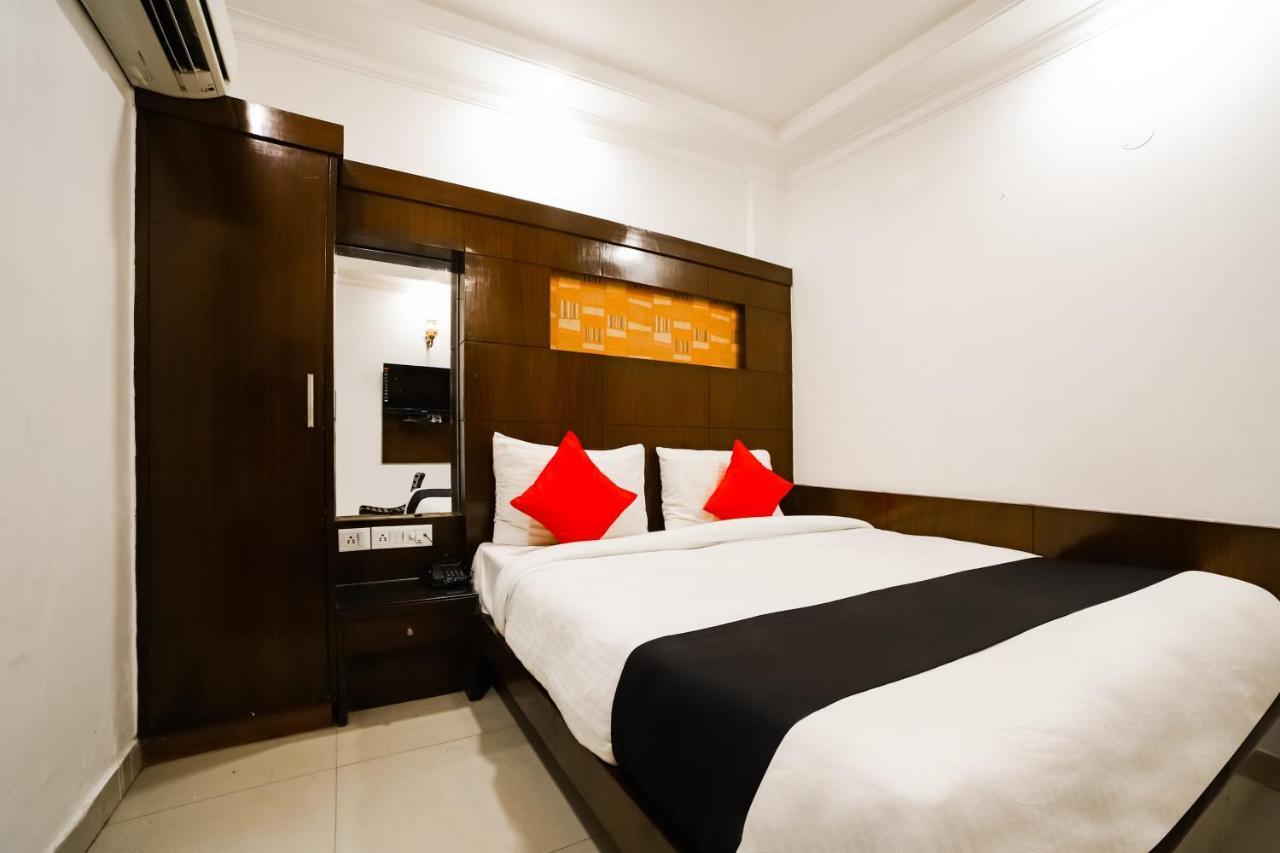 Capital O 6408 Hotel Delhi Heart 新德里 外观 照片