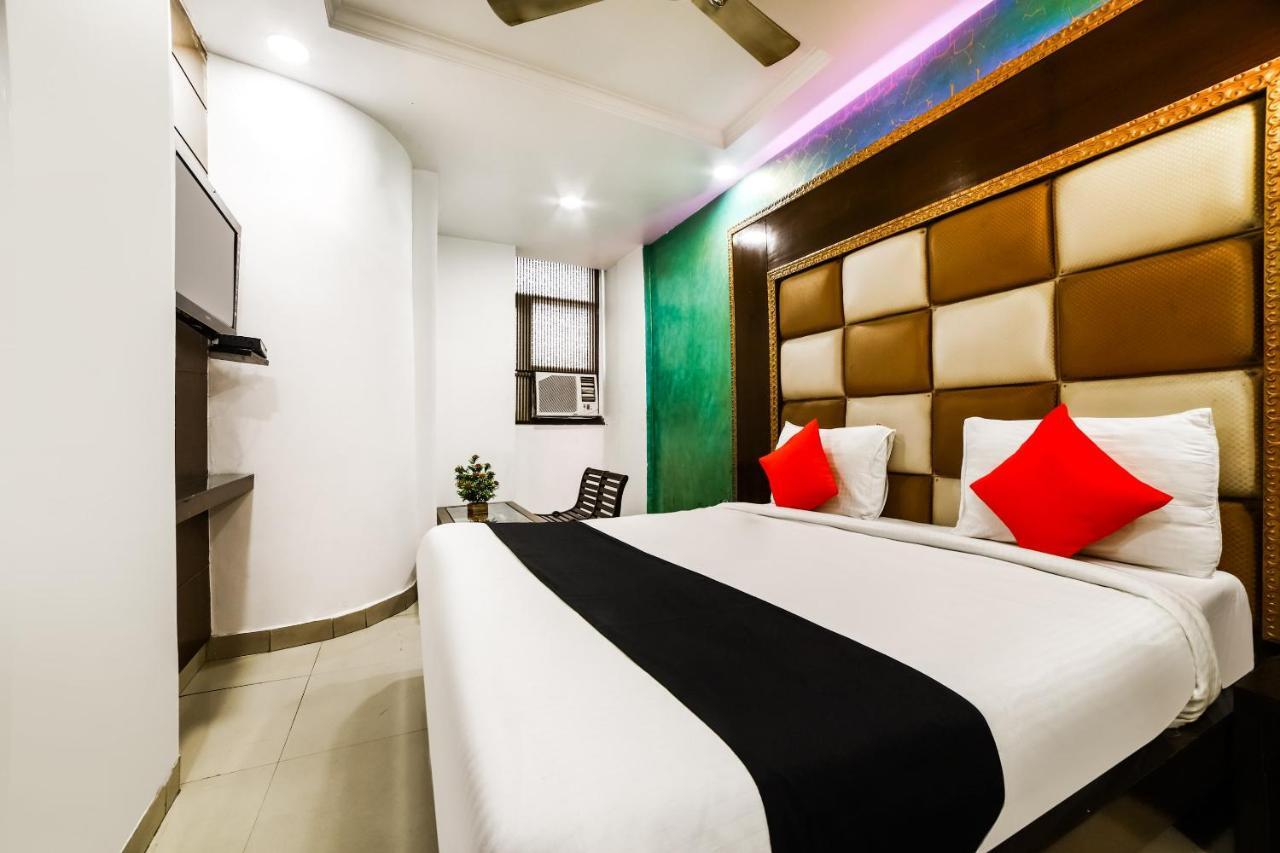 Capital O 6408 Hotel Delhi Heart 新德里 外观 照片