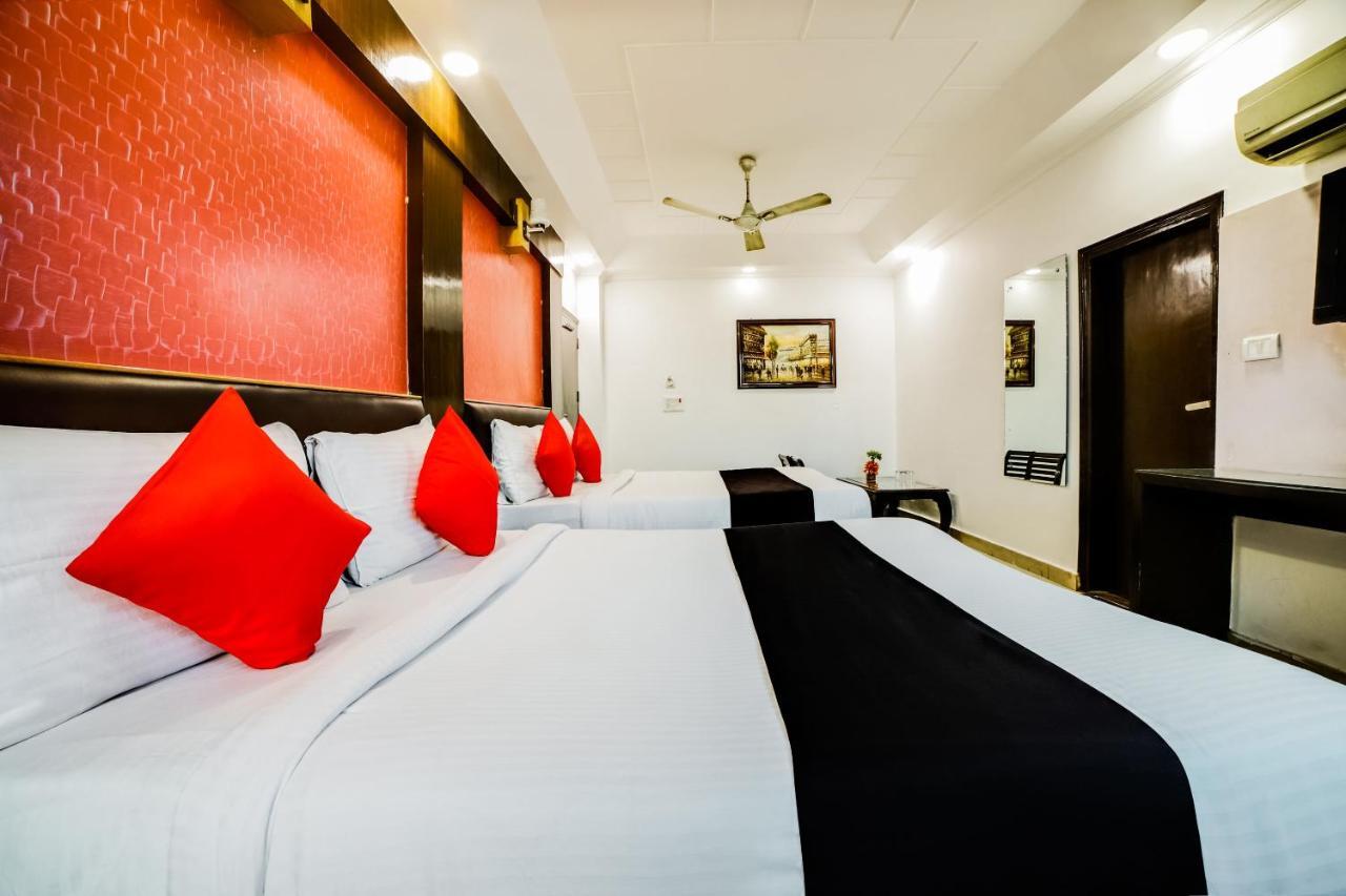 Capital O 6408 Hotel Delhi Heart 新德里 外观 照片