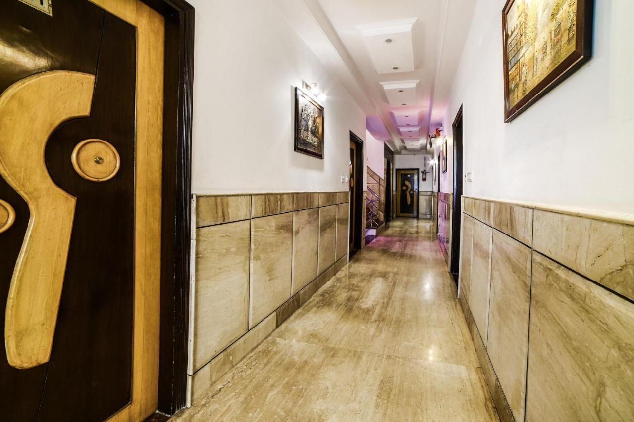 Capital O 6408 Hotel Delhi Heart 新德里 外观 照片